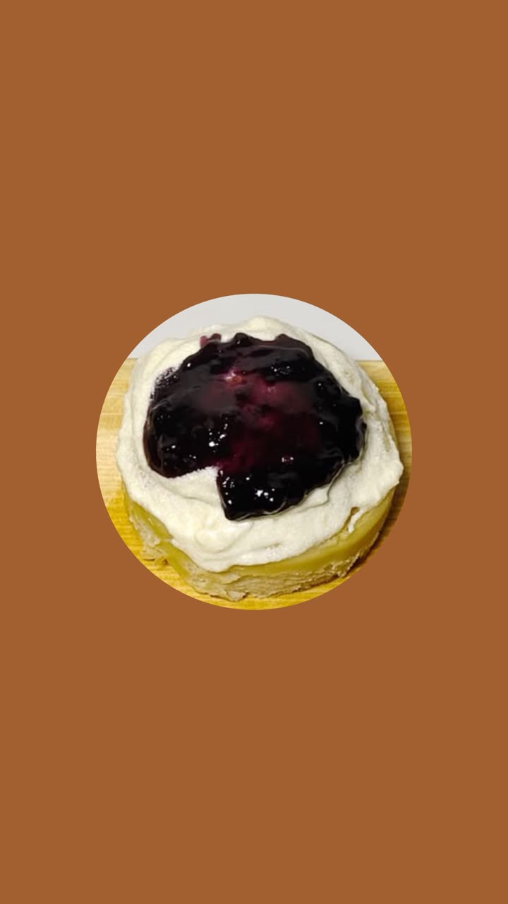 Blueberry Roll's